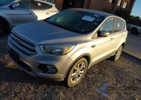 2017 Ford Escape Se z USA, uszkodzony, nr VIN 1FMCU9GD4HUC58133